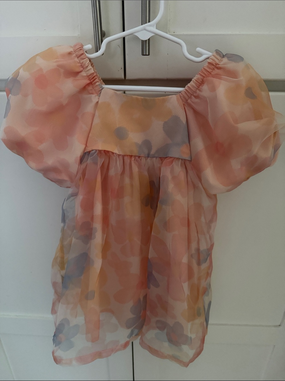 Girls Peach Floral Puff-Sleeve Dress